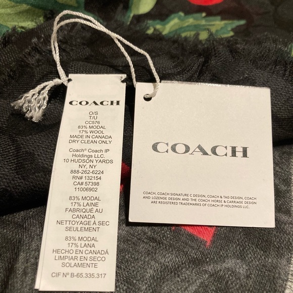 ♥️ COACH ♥️ NWT ♥️ Silk Scarf ♥️ Oversized ♥️ Soft ♥️ Elegant ♥️ Luxury ♥️ - Picture 5 of 6